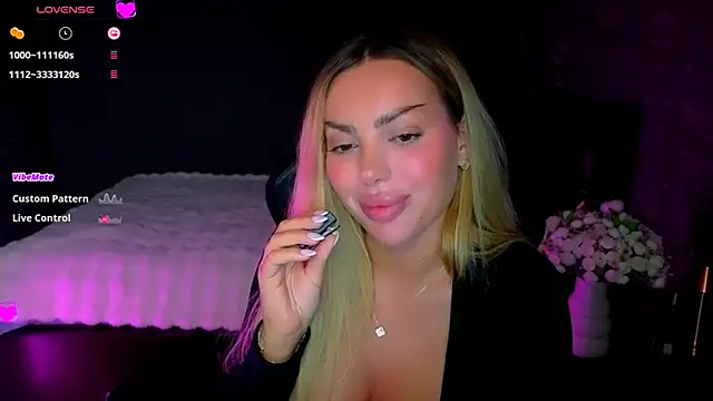 Ayla__Demir webcam