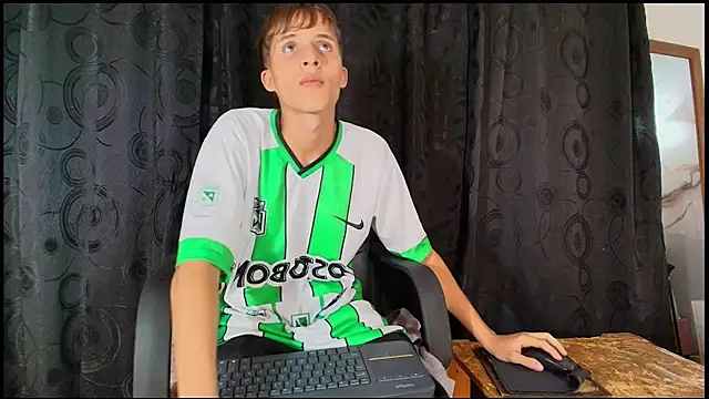 Pavo_tv webcam