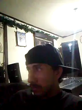 Tu_ChicoMalo22CM webcam
