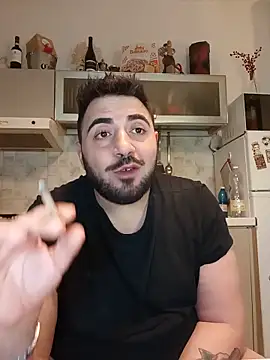 bear_skinny webcam