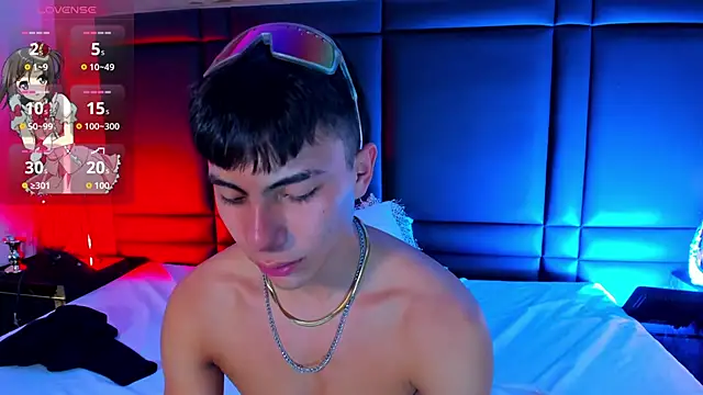 EthanSantori webcam