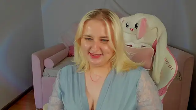 LioraArdyn webcam