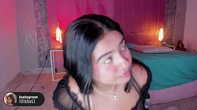 lilithst_ webcam