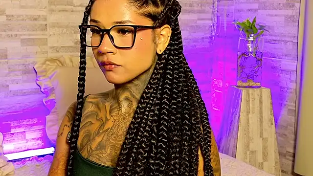 xbigpeach webcam