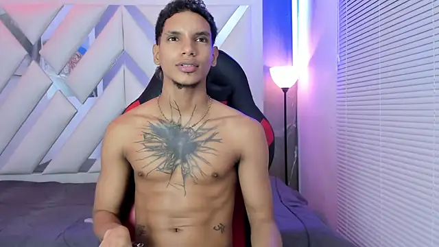 kai_storm77 webcam