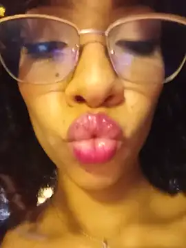 CamilaJohnston webcam