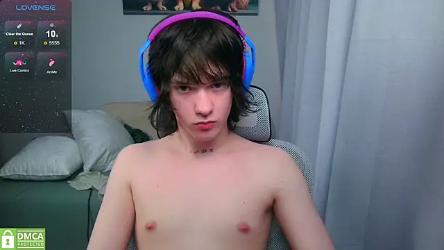 LeonBoykisser webcam