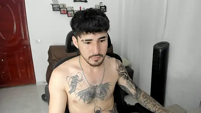 DmitriSanders webcam