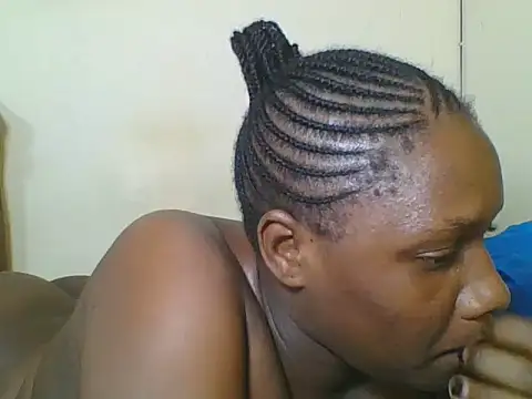 Prettyface25 webcam