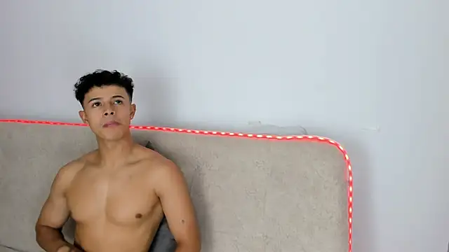 _Alex_Colton webcam
