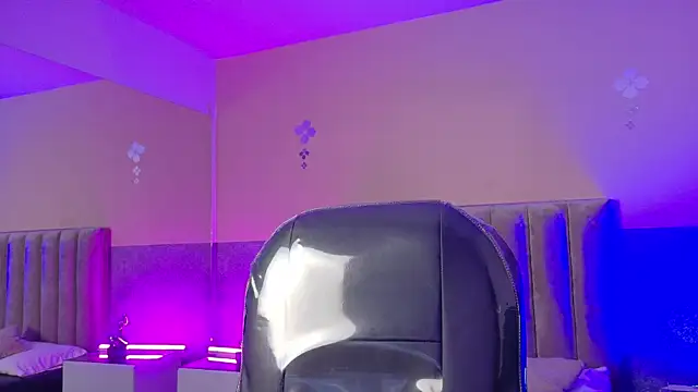 Derek_Sinn webcam