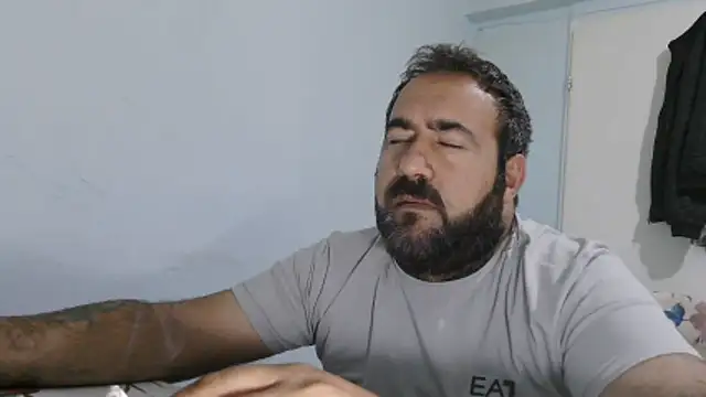 -dark-look- webcam