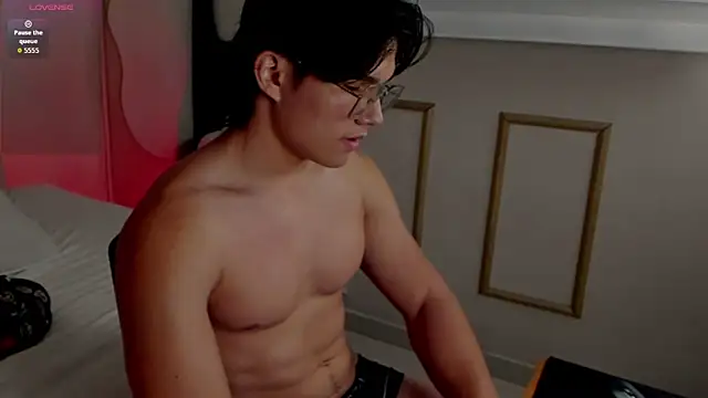 Thony_Big live sex cam