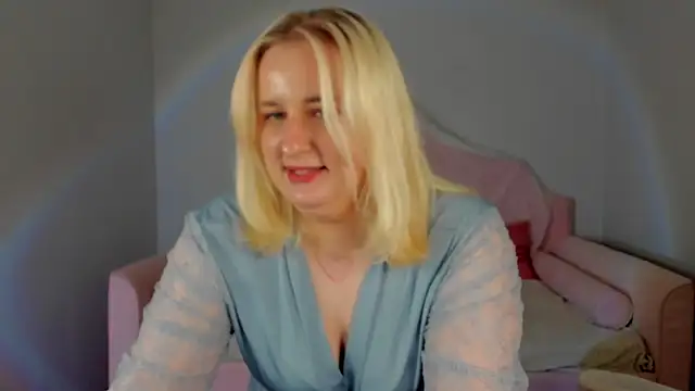 LioraArdyn webcam