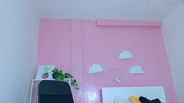 SeleneGibson__ webcam