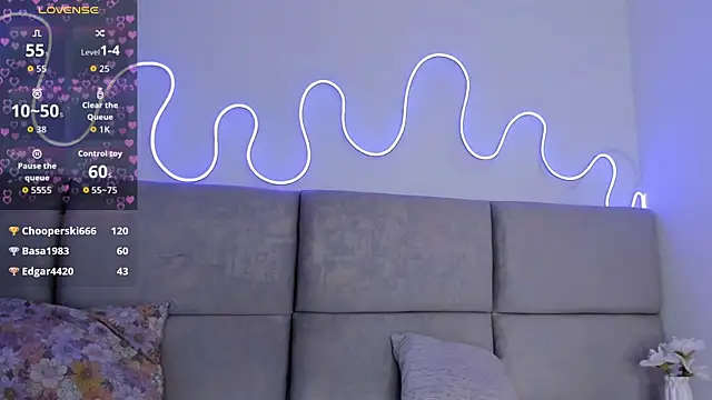 Yiiraaa1 webcam