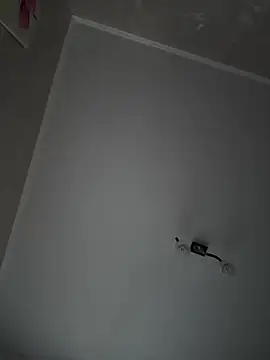 SunnyLeila2101 webcam