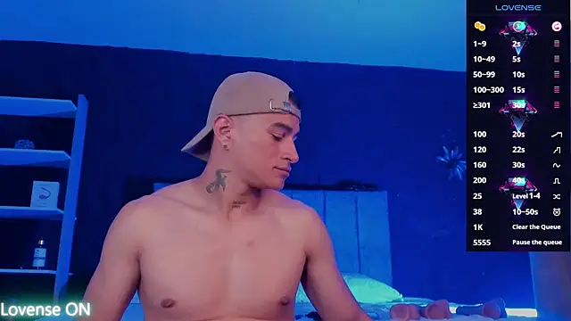 LiamDeep webcam