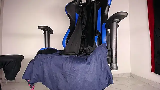 MAXJONES_2 webcam