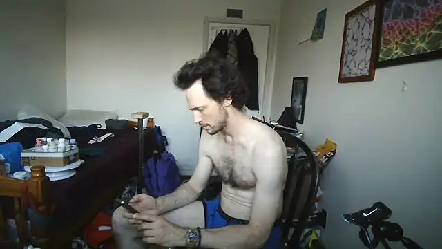 JohnnyMoves webcam