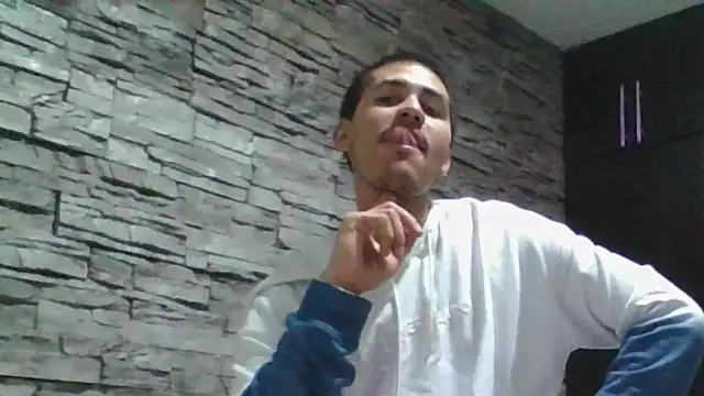 Sexylatin64 webcam