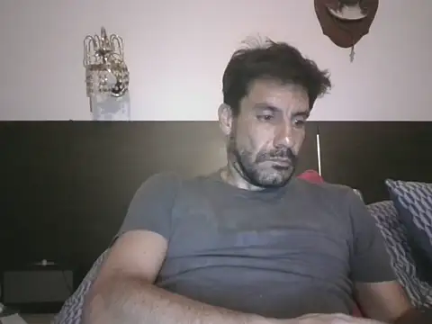 elkike1980 webcam