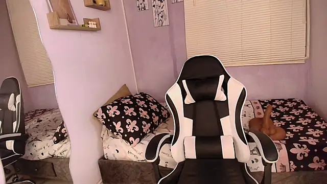 luna_desiree webcam