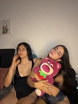 zow_ - Zow_'s free webcam - UK Sex Cams