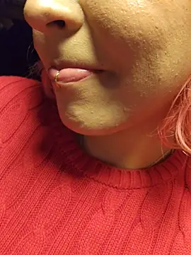 Kitty_San_xXx webcam