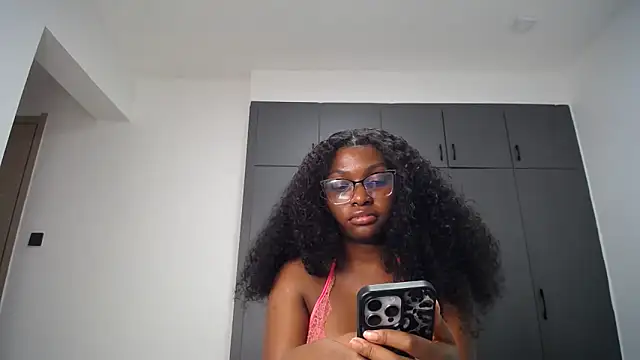 Pretty_Liya08 webcam
