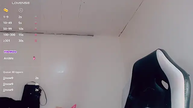 Oriana_braom webcam