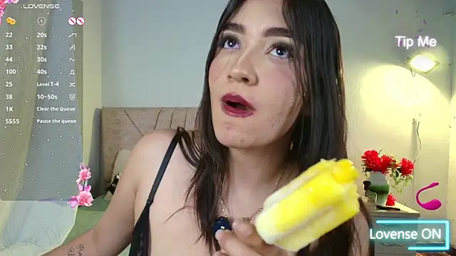 sweet_artemiis webcam