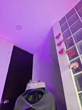 Sweet-SharoKitty webcam