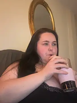 Maya_29x webcam