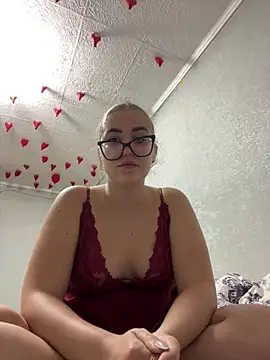 MissAuroraX webcam