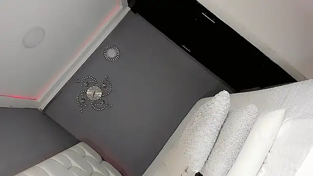 SweetVenusdoll webcam