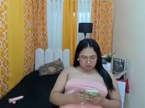 BigCockLexie webcam