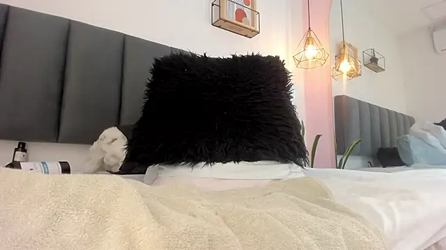 sam_doll_