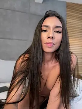 EllaSanz_ webcam