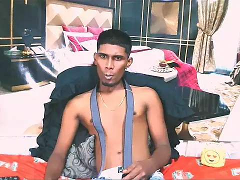 IndianThuggin webcam