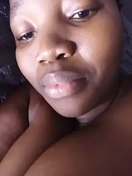 EbonyBabe020 webcam