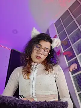 Sweet-SharoKitty webcam
