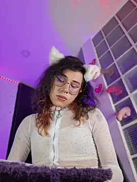 Sweet-SharoKitty webcam