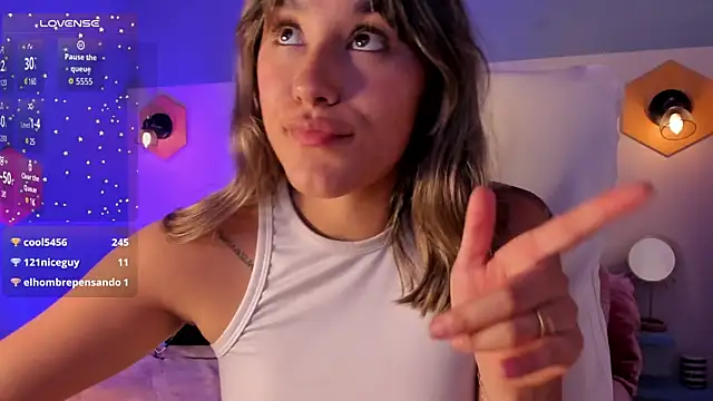 _Sophie__miller webcam