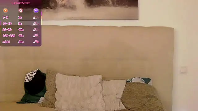 PetersEmily webcam