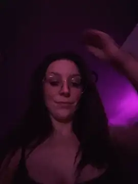 LilyOrion webcam