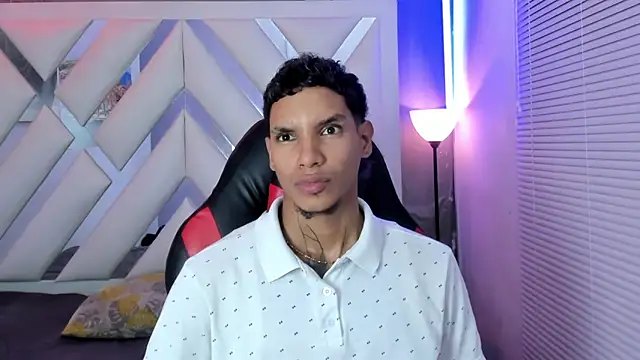 kai_storm77 webcam