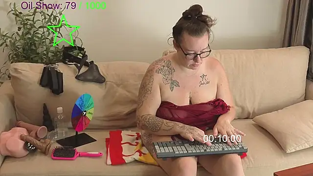 JadeStarUK webcam