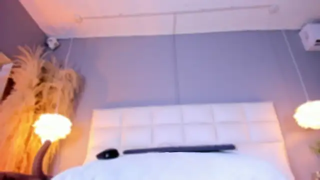 _BunnyNaugthy webcam