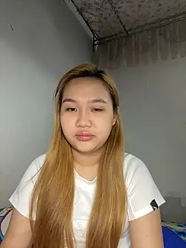 Almira6868 webcam